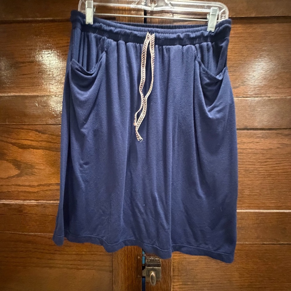 ✅Max Studio Navy Mini Skirt with Drawstring pockets soft stretch cute comfort